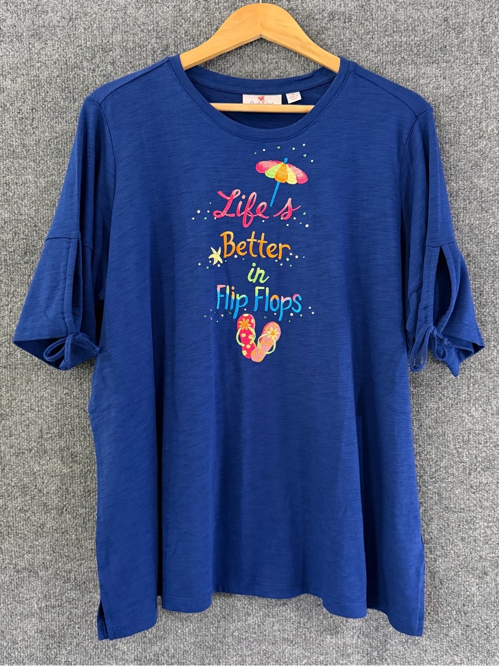 Quacker Factory Womens Embroidered Life’s Better In Flip Flops Top Size 1X Blue